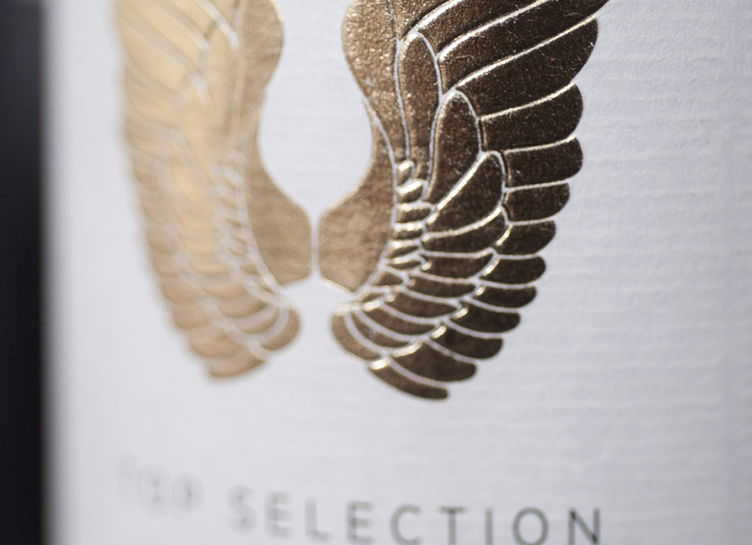 Graphasel Design Studio - Angel bottle labels - Branding Print Graphasel Design Studio - Angel bottle labels - Branding Print