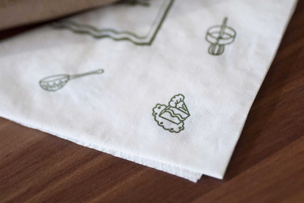 Graphasel Design Studio - Kemenes Confectionery - Branding Online Packaging Print Graphasel Design Studio - Kemenes Confectionery - Branding Online Packaging Print