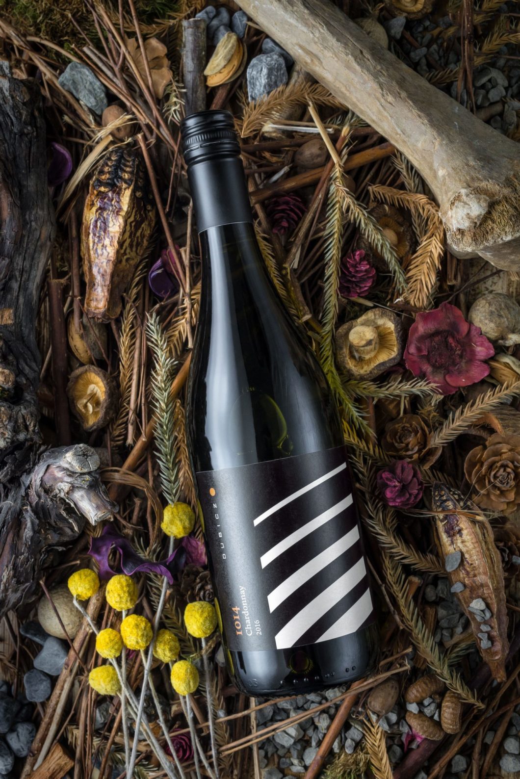 Graphasel Design Studio - LABEL DESIGN FOR DUBICZ WINERY AND VINEYARD - Branding Packaging Print Graphasel Design Studio - LABEL DESIGN FOR DUBICZ WINERY AND VINEYARD - Branding Packaging Print