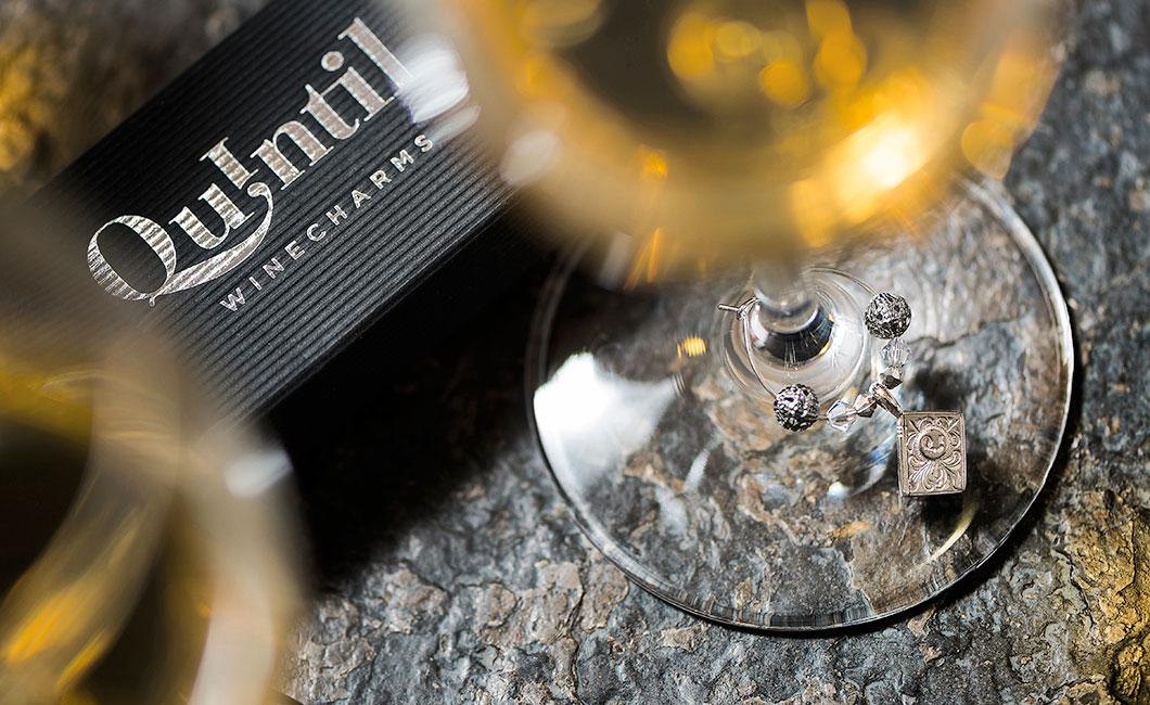 Graphasel Design Studio - Quintil Wine Charms - Branding Online Packaging Graphasel Design Studio - Quintil Wine Charms - Branding Online Packaging