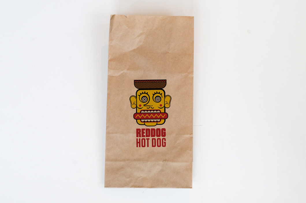 Graphasel Design Studio - Reddog Hot Dog - Branding Packaging Print Graphasel Design Studio - Reddog Hot Dog - Branding Packaging Print